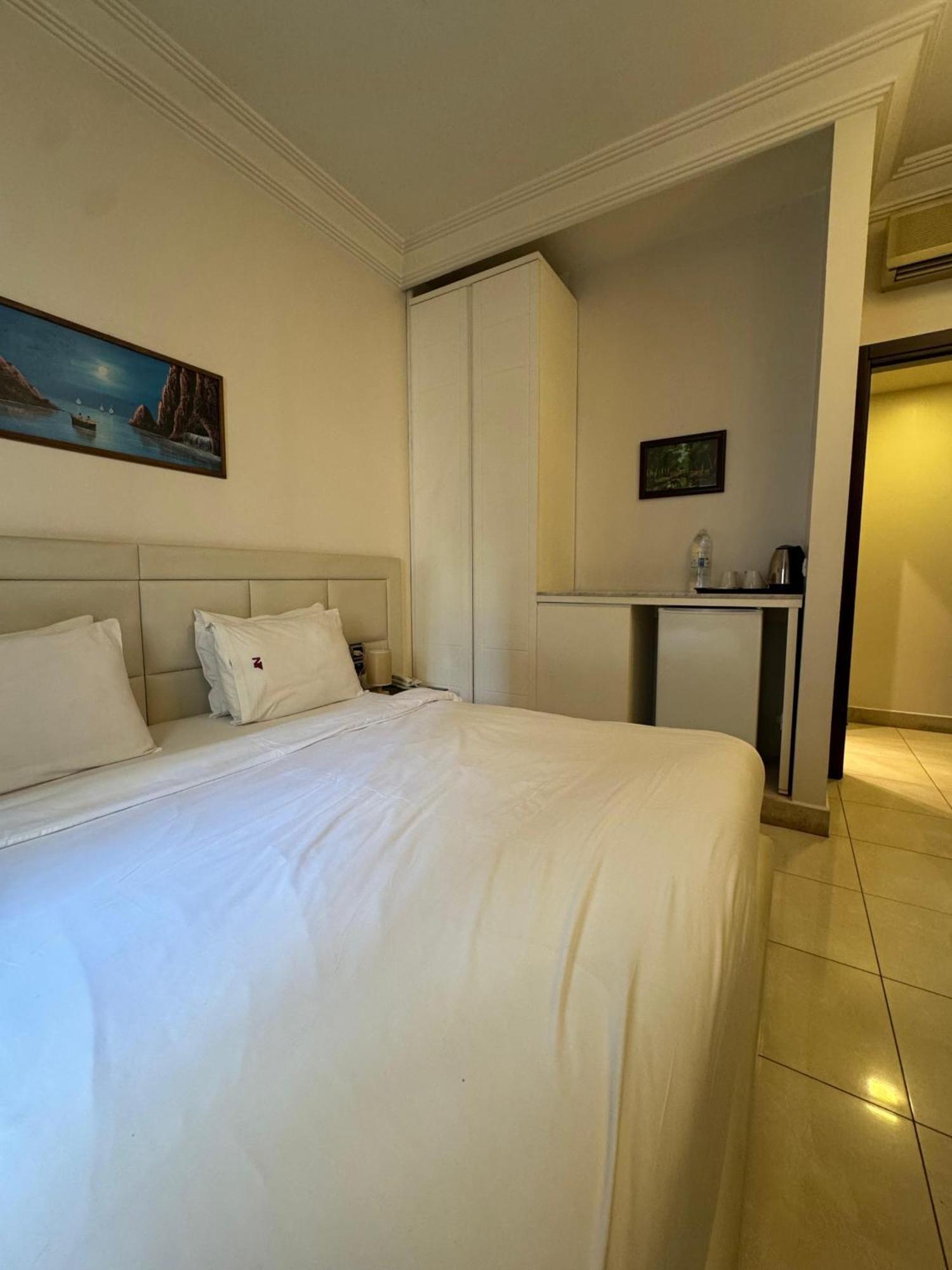 Ny Suites Бейрут Экстерьер фото
