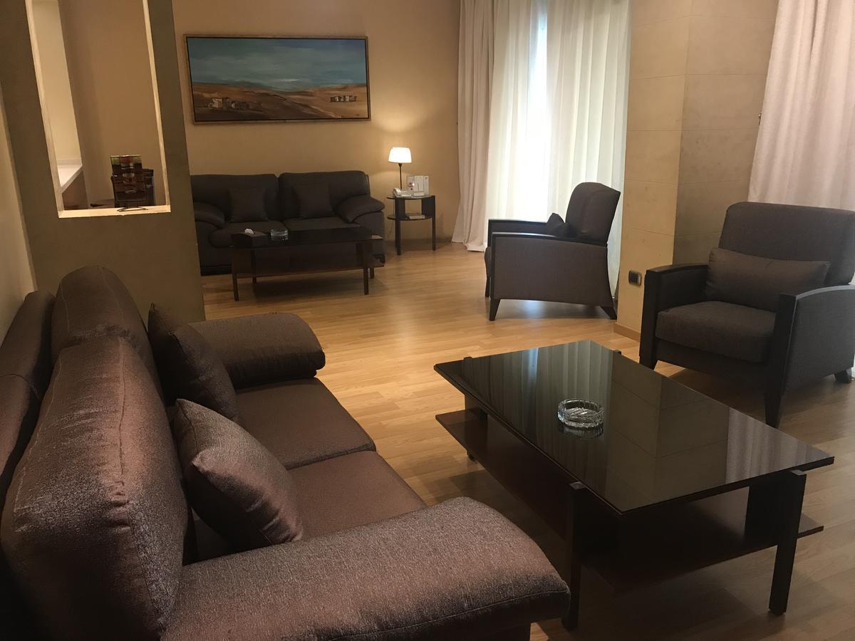 Ny Suites Бейрут Экстерьер фото